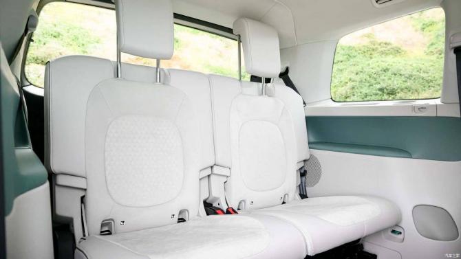 050839518fa2e90c9e0484.jpg image012.jpg