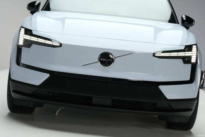 080854192d1385e3054255.jpg image005.jpg