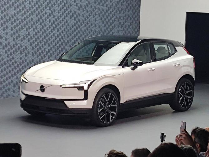 08085430f9c1287a3b4825.jpg image001.jpg