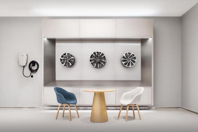 08113653036673b2802678.jpg image003.jpg