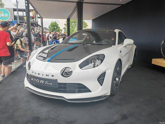 12081758cc7bfad5d76597.jpg image002.jpg