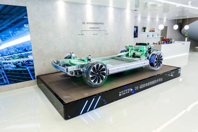 12082947b27f9af30b5948.jpg image006.jpg