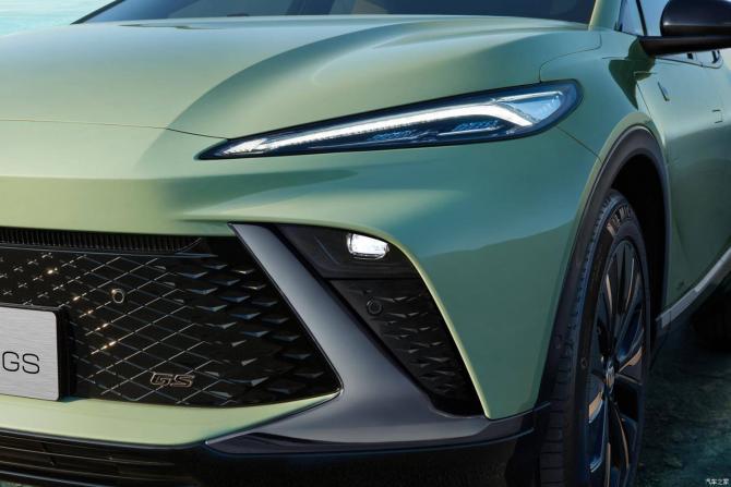 190906316329b61a390863.jpg image003.jpg