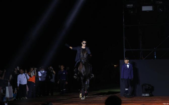 2609163358bc04f5c85500.jpg image002.jpg