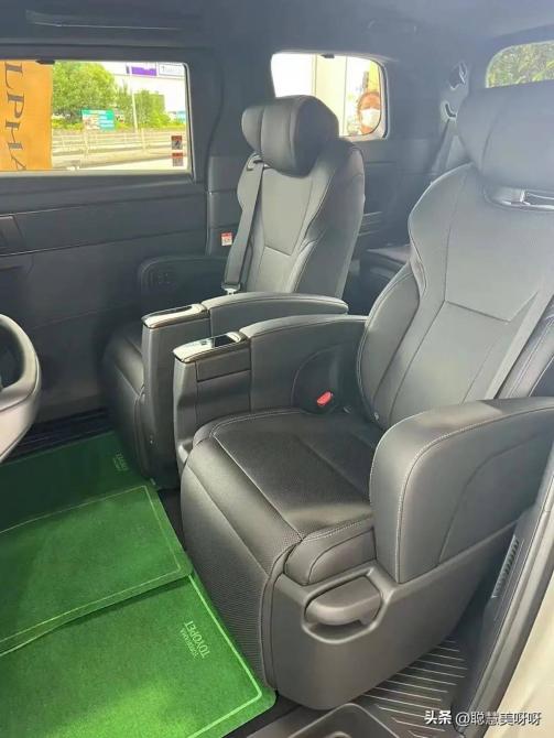 27091306a321bbbddc9617.jpg image006.jpg