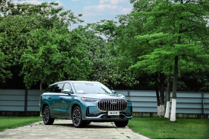 281406329cfc5bc2d00209.jpg image003.jpg