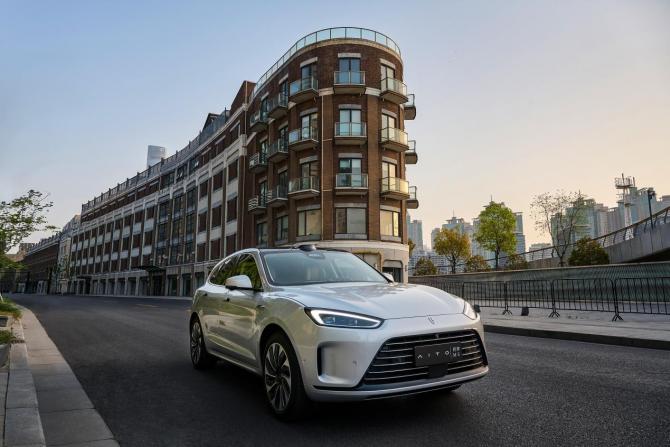 282223130405797c665676.jpg image003.jpg