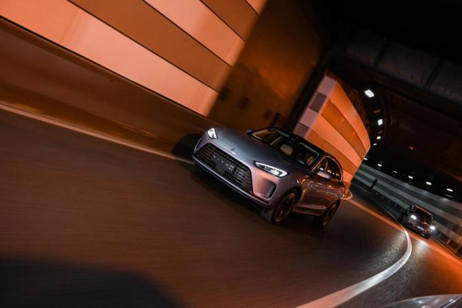 282223177560bb9ef82144.jpg image002.jpg