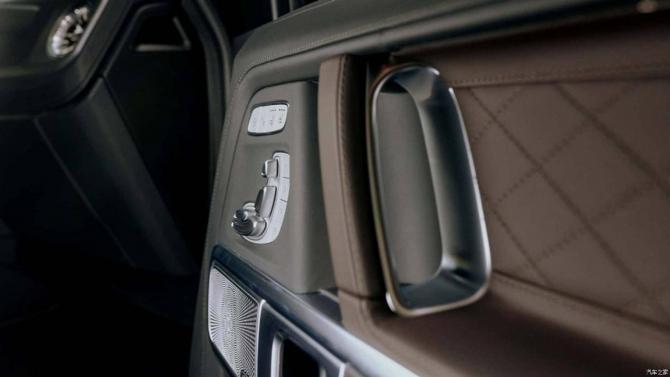 300902510b4134a52f7525.jpg image009.jpg