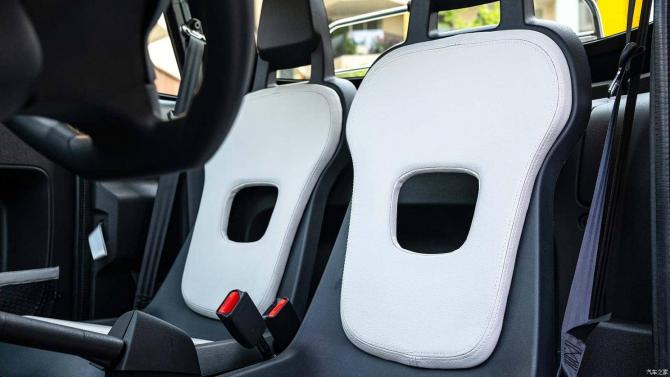 070833046409f79b064464.jpg image014.jpg