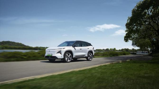 07113650a9e338f1f71810.jpg image004.jpg