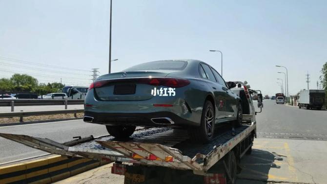 10090523e98d359abc8037.jpg image003.jpg