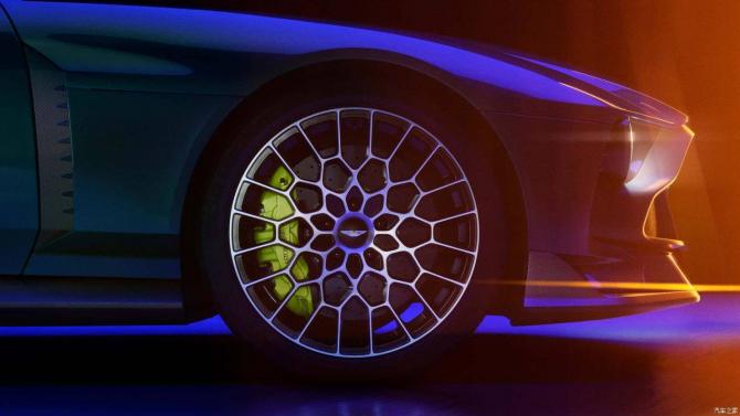 1308201621536d2d037137.jpg image007.jpg