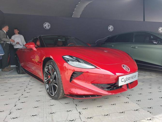 1408403393e372cbf48041.jpg image002.jpg