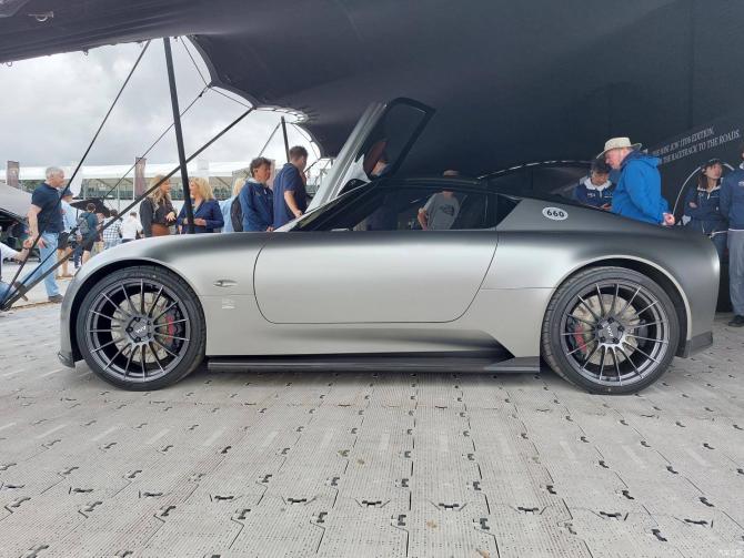 14085816a563556b177686.jpg image003.jpg