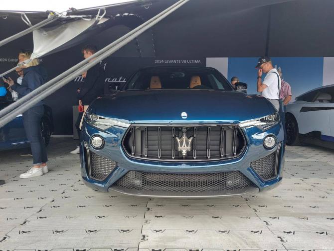 14090341e1b057eec48373.jpg image001.jpg