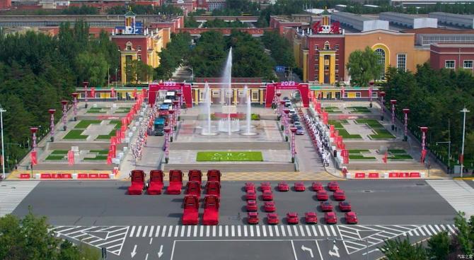 1708505083b7418abf9405.jpg image003.jpg