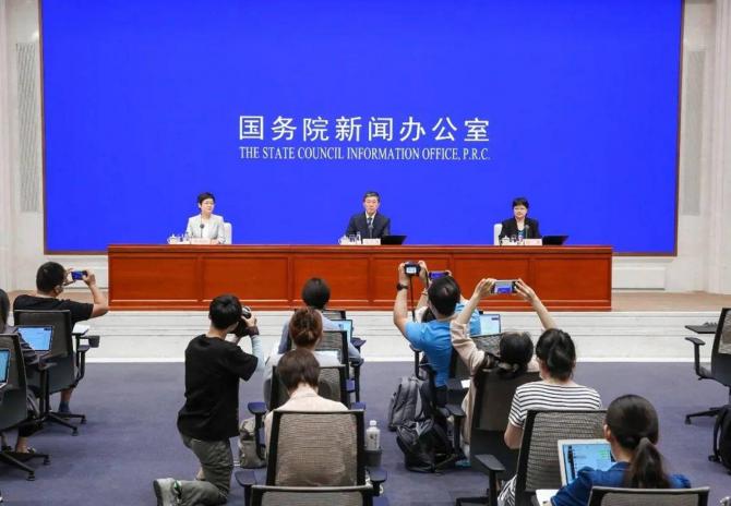 200847463a5fd8a69d1647.jpg image001.jpg