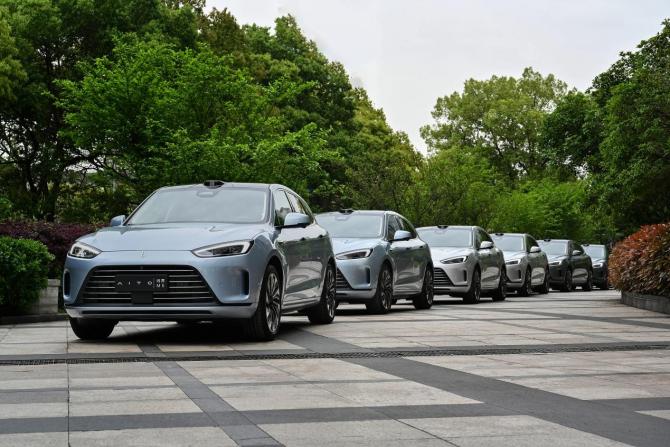 21124636f97be85c537036.jpg image001.jpg