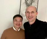 小鵬何小鵬和大眾中國(guó)貝瑞德“秀恩愛”