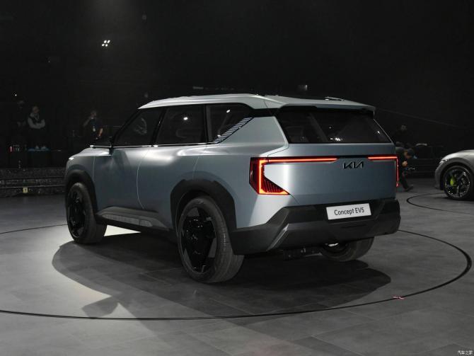 31085309e6aa6c85af7593.jpg image004.jpg