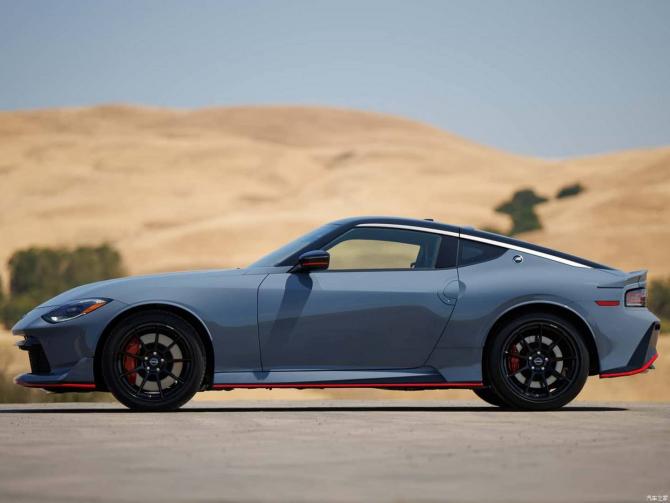 02000801f1ac994f372470.jpg image004.jpg