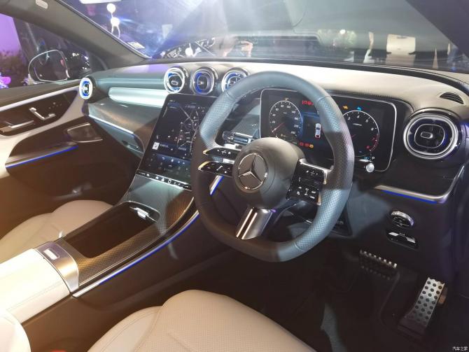 1108484177e7fa01567418.jpg image006.jpg