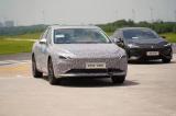 全新榮威D7 EV/DMH雙車動(dòng)態(tài)測(cè)試畫面