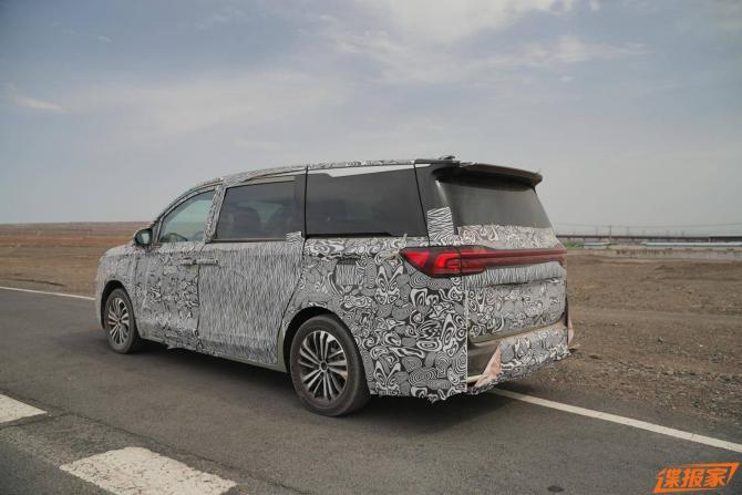 17001618323e8090a98349.jpg image002.jpg