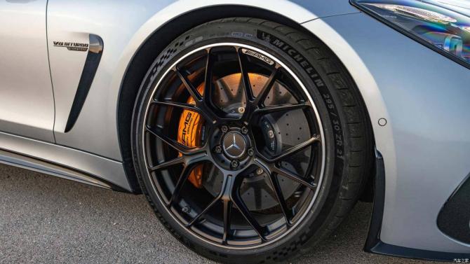 21094015e9ab4e27560256.jpg image005.jpg