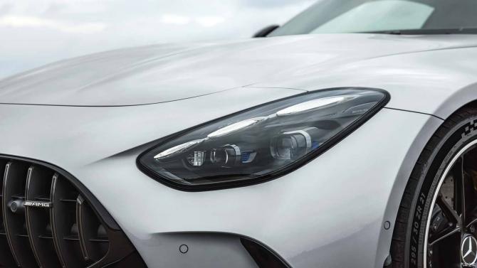 21094021d963db45083945.jpg image003.jpg