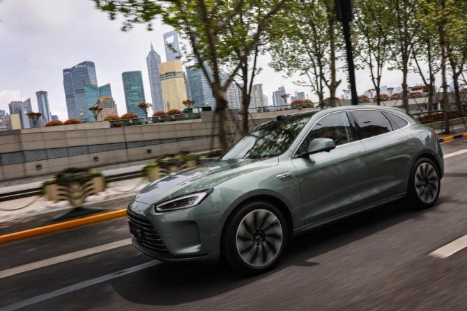 251652439262367f641836.jpg image002.jpg