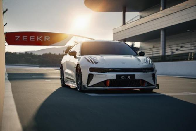 041241419c83c3ccee6438.jpg image002.jpg