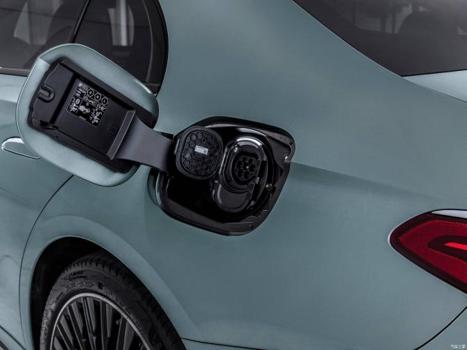 05082950157bc0e1ef8213.jpg image011.jpg