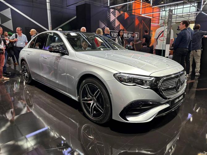 0508301887f798905b9991.jpg image002.jpg