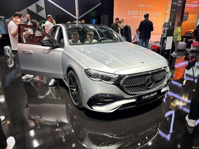 0508302185d43e587b8397.jpg image001.jpg