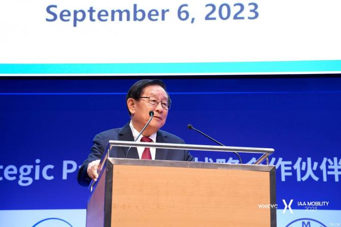 110003523ed35c46b21757.jpg image005.jpg