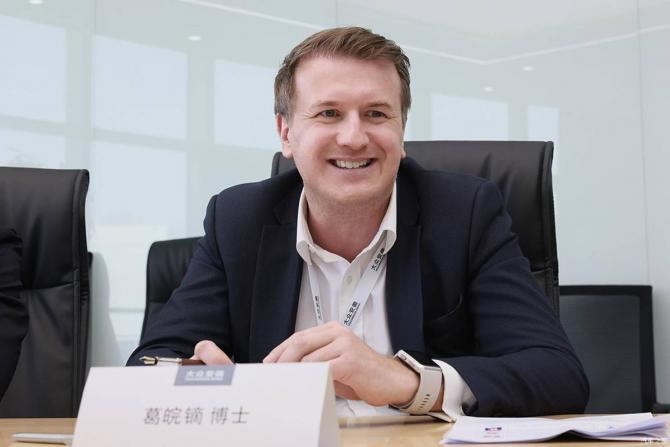 11000602412ab7a9925642.jpg image003.jpg