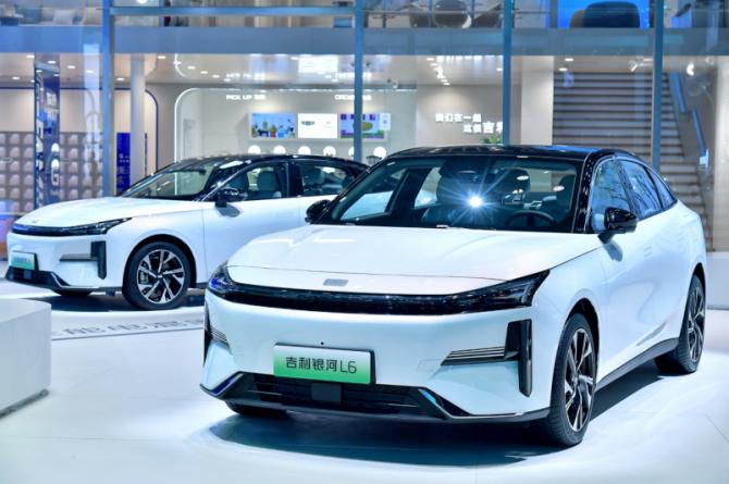 1115192715179c3aa54619.png image001.png