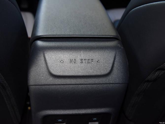 1309031154f87a74e22768.jpg image007.jpg