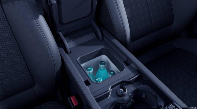 1808362737d01144133750.jpg image009.jpg