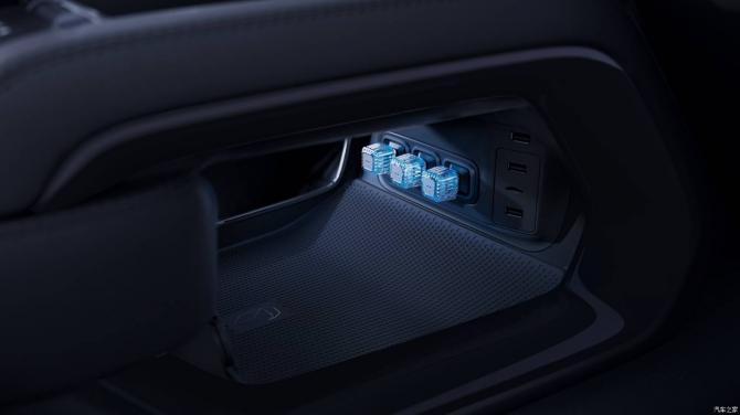 1808363953083559c27428.jpg image006.jpg