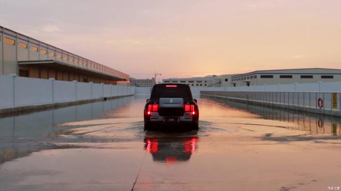 18083744bc99862b459231.jpg image002.jpg