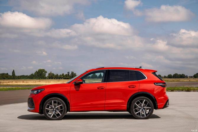 200906042e552a18f82544.jpg image004.jpg