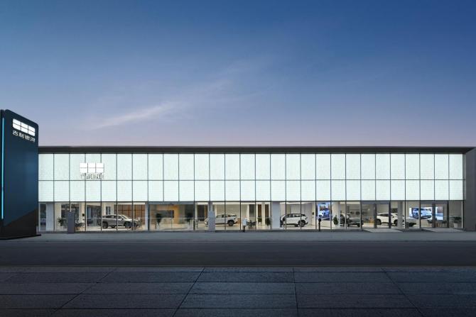 2011515539c4296be43748.jpg image005.jpg