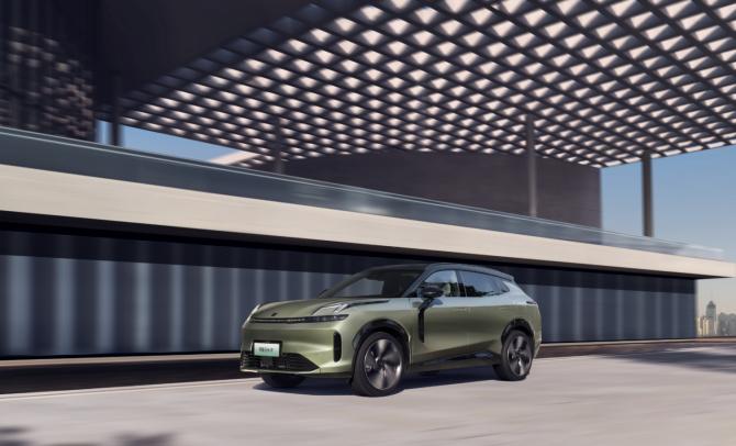 26141156f174f60feb8414.png image004.png