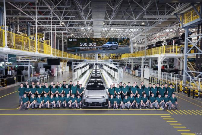 270809447adea2f4eb1435.jpg image001.jpg