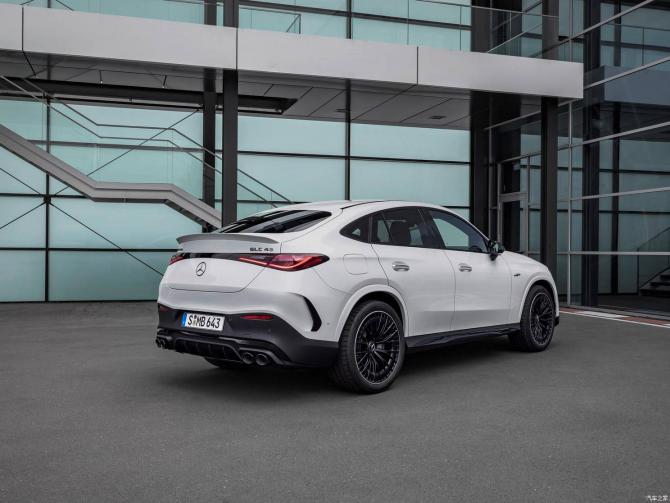 270815077ed762b3305752.jpg image009.jpg