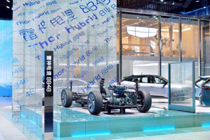 10155156385b3c60828213.png image002.png