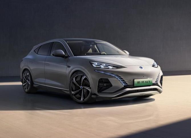 12095642e7c31378d06613.jpeg 00c732c2093ff8c428b3cdded68f0162.jpeg